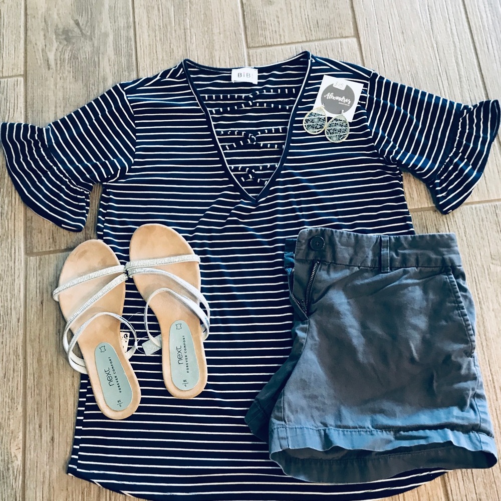 Striped top with ruffle sleeve